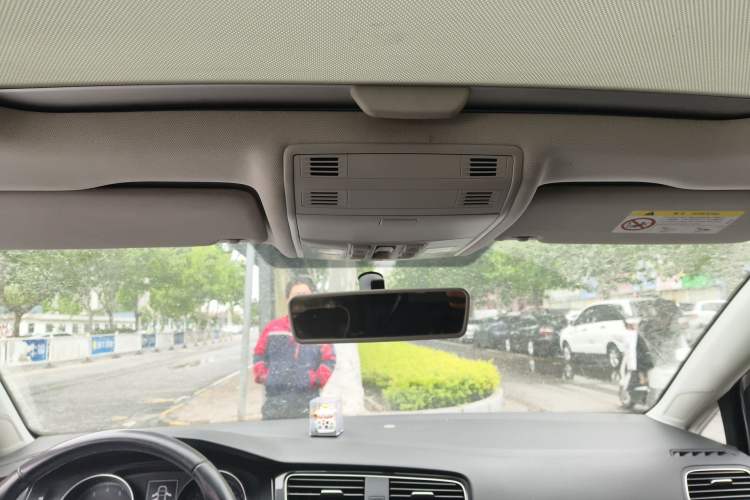 Used Volkswagen Golf 2020 200TSI DSG Comfortable and Ambitious Edition