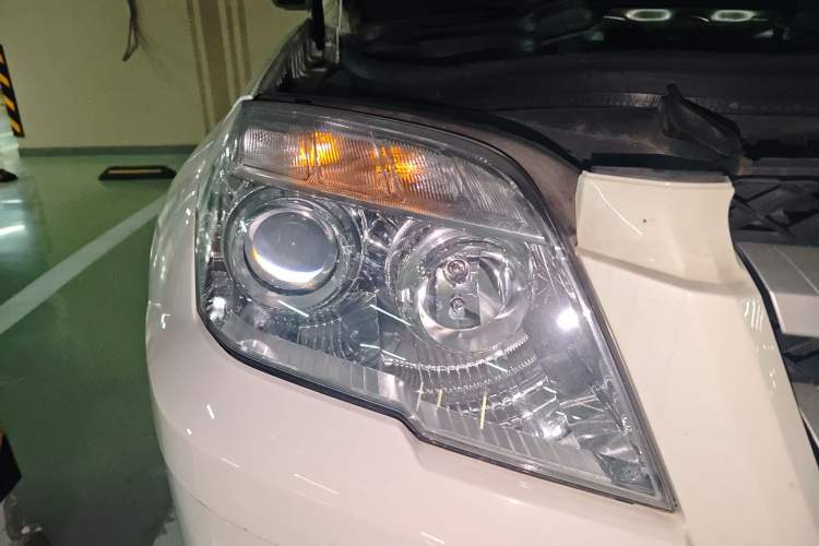 Used Mercedes-Benz GLK-Class 2012 GLK 300 4MATIC Fashion Model
