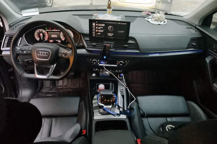 Used Audi Q5L 2022 Updated 40T Luxury Dynamic Edition Center Console