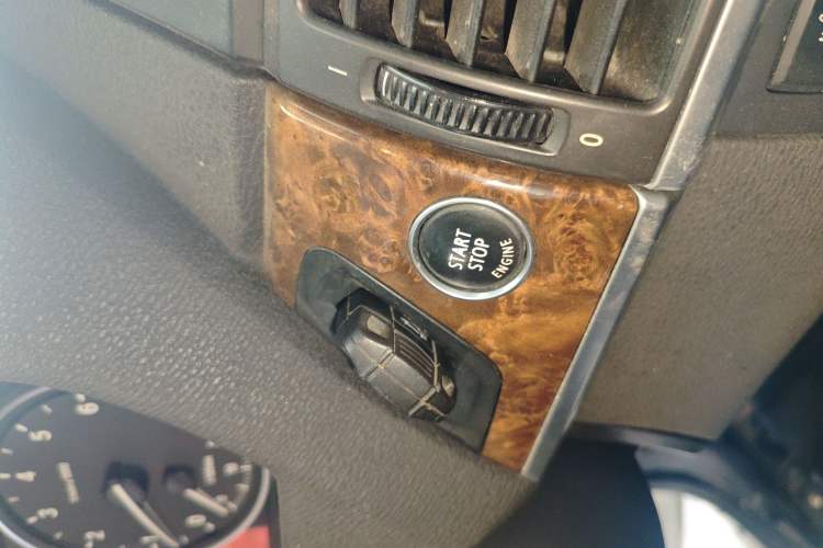 Used BMW X5 2011 xDrive35i Leading Model