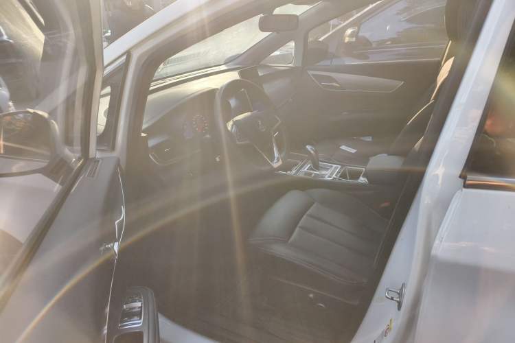 Used BYD Song MAX New Energy 2019 DM 1.5T Smart Connect Advanced 6-Seater China VI Standard