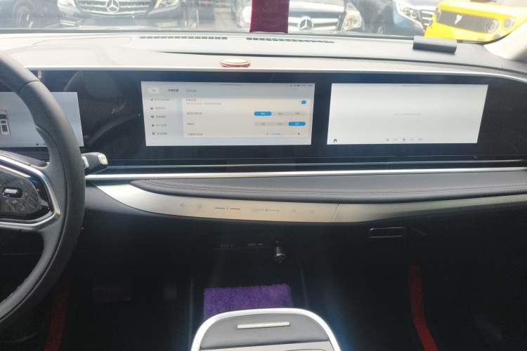 Used SAIC MAXUS G90 2022 2.0T Galaxy Seven-Seater Version
