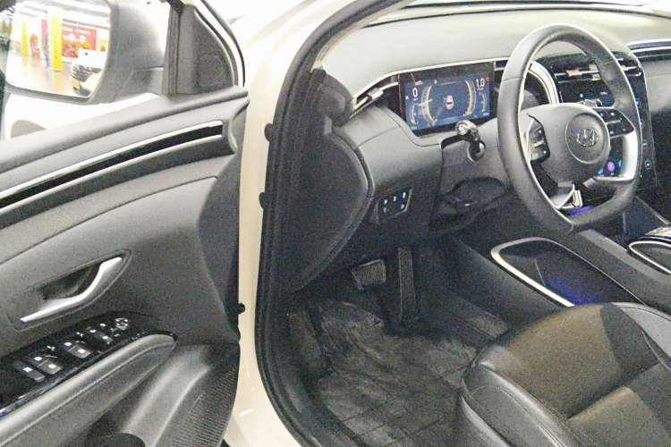 Used Hyundai Tucson 2023 Tucson L 1.5T Automatic Two-Wheel Drive LUX Prestige Edition