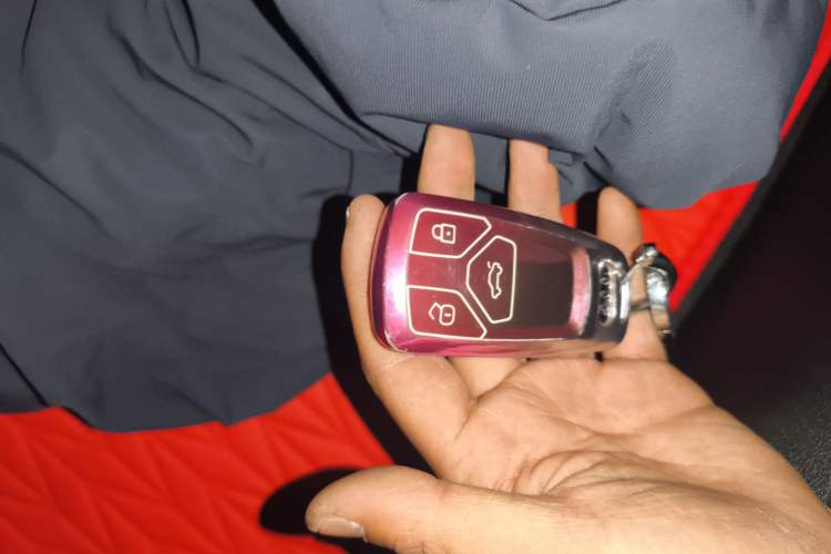 Used Audi A5 2023 Cabriolet 40 TFSI Fashion Dynamic Model Vehicle Key