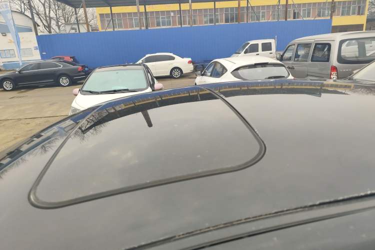 Used Changan Raeton 2014 1.8T Automatic Prestige Anniversary Edition China IV Standard
