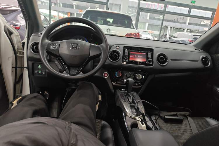 Used Honda XR-V 2017 1.8L EXi CVT Comfort Version
