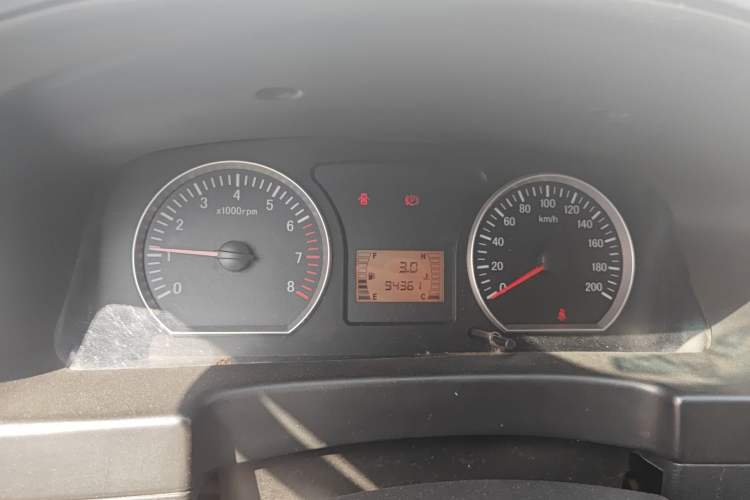 Used FORTHING Lingzhi 2016 M3L 1.6L 7-Seater Comfort Model