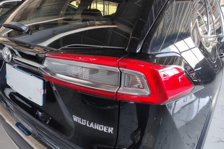 Used Toyota Wildlander 2022 2.0L CVT Two-Wheel Drive Luxury PLUS Edition
