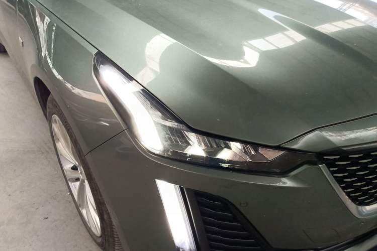 Used Cadillac CT5 2022 28T Luxury Version (Standard Edition) Right Front Headlight