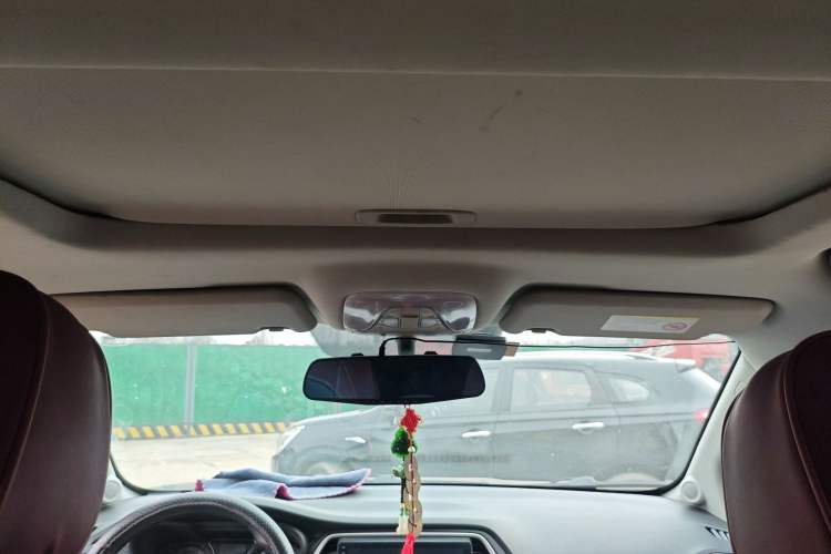 Used GAC Trumpchi GS4 2017 235T Automatic Two-Wheel Drive Elite Edition Headliner