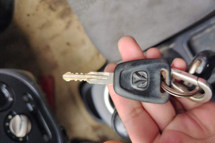 Used BAIC Weiwang 306 2016 1.2L Basic Version 7 Seats A12 China IV Emission Standard Vehicle Key