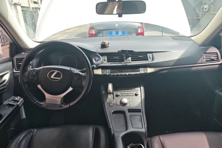 Used Lexus CT 2017 CT200h Elite Edition Solid Color China V Standard