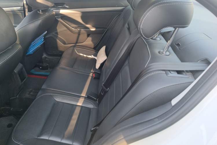 Used Volkswagen Lavida 2017 1.6L Automatic Comfort Edition
