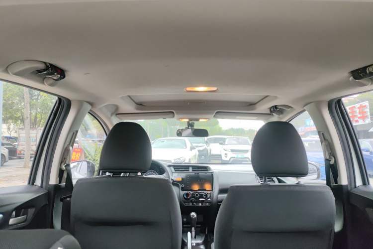 Used Honda Fit 2018 1.5L CVT Comfort Sunroof Version Headliner