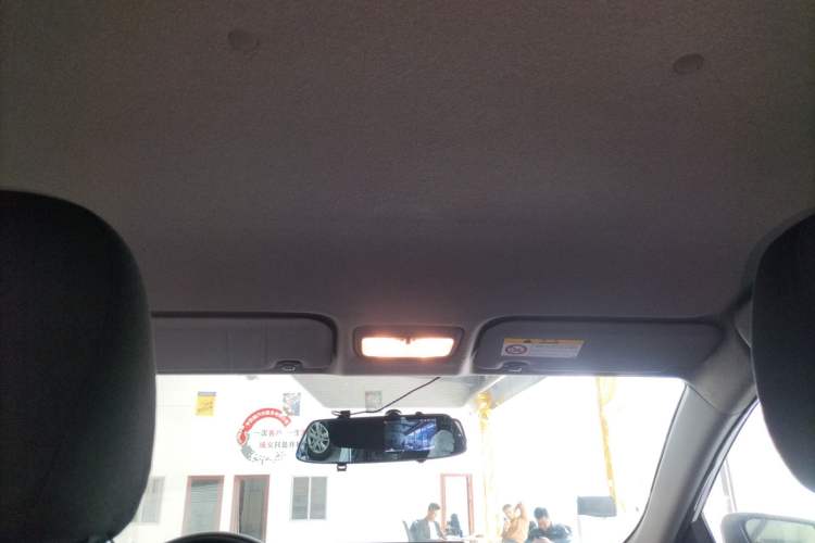 Used Toyota YARiS L Zhi Xuan 2019 1.5E CVT Dynamic Edition China VI compliant Headliner