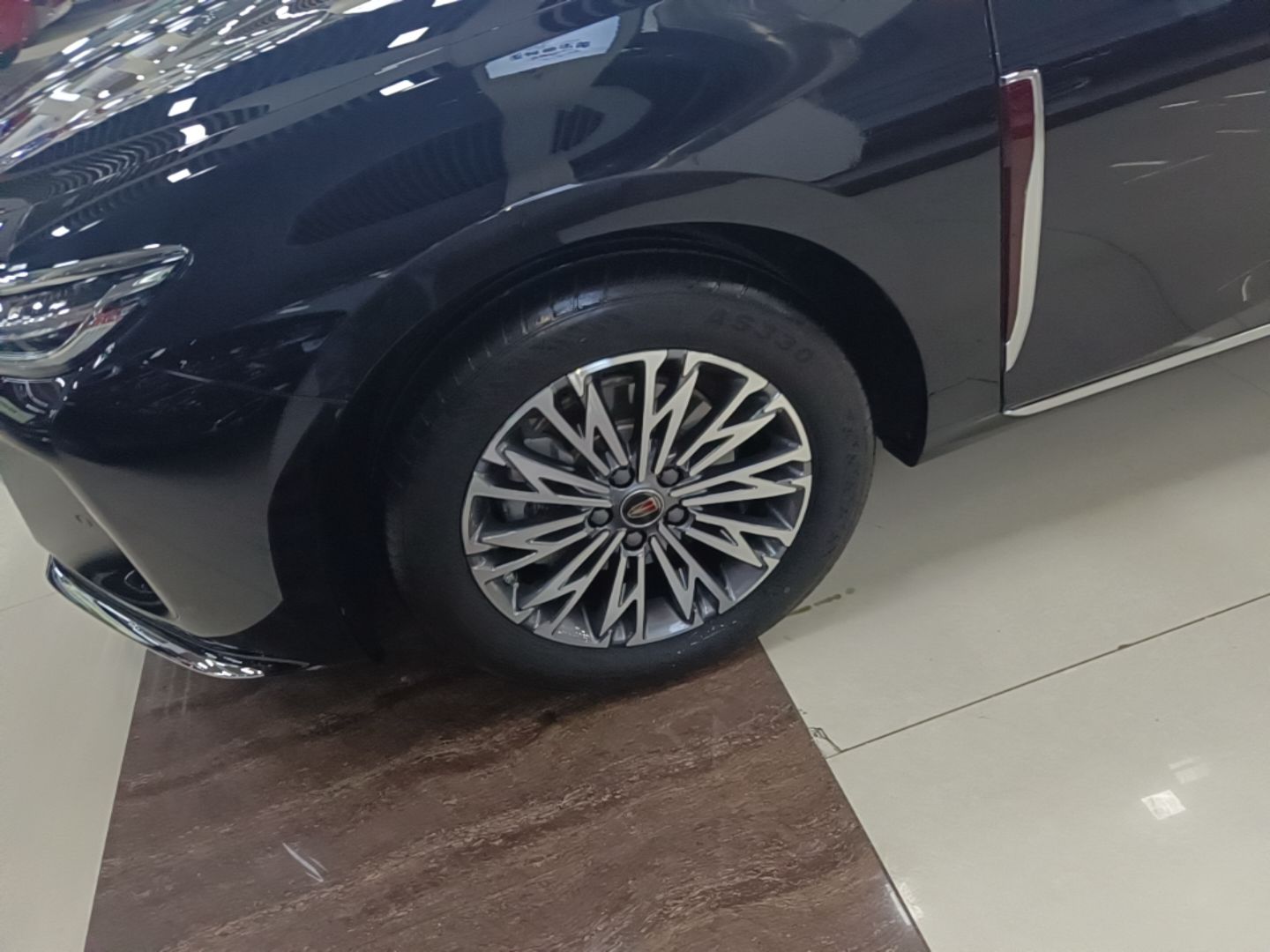 Hongqi H5 2025 1.5T DCT Qiyun 500 000th Unit Commemorative Edition — снимка 10