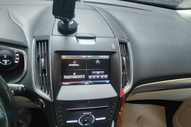 Used Ford Edge 2015 2.0T GTDi Four-Wheel Drive Prestige Model Audio And AC Panel