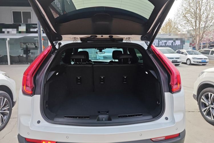 Used Cadillac XT4 2018 28T Two-Wheel Drive Leading Version
