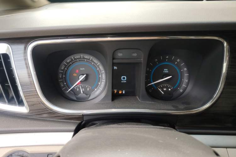 Used Buick GL8 2011 3.0L XT Luxury Business Flagship Edition