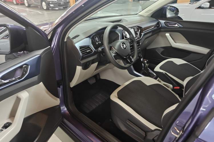 Used Volkswagen T-Cross 2019 1.5L Automatic Comfort Edition Driver Seat