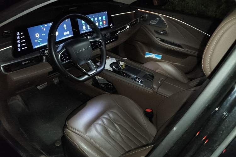 Used Chery Arrizo 8 2023 High-Energy Edition 2.0T DCT Luxury