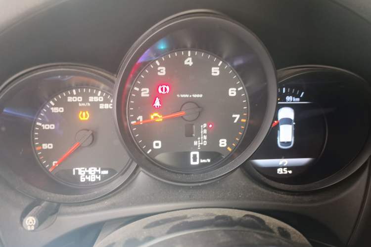 Used Porsche Macan 2016 Macan 2.0T