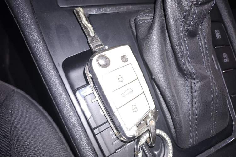 Used Volkswagen Lamando 2019 230TSI DSG Fashion Edition China V Standard