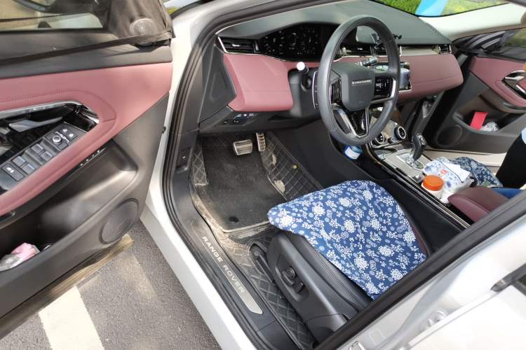 Used Land Rover Range Rover Evoque 2022 Facelifted Aurora L 249 PS R-Dynamic Luxury Edition