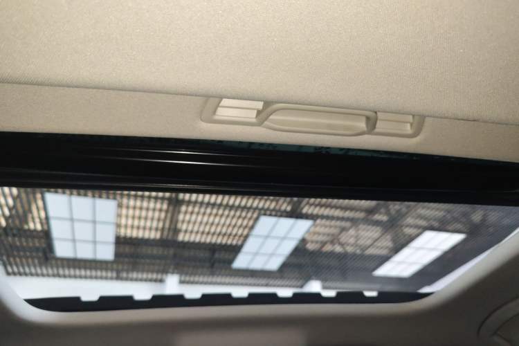 Used Volkswagen Lavida 2023 1.5L Automatic Starry Sky 5 Million Edition Headliner