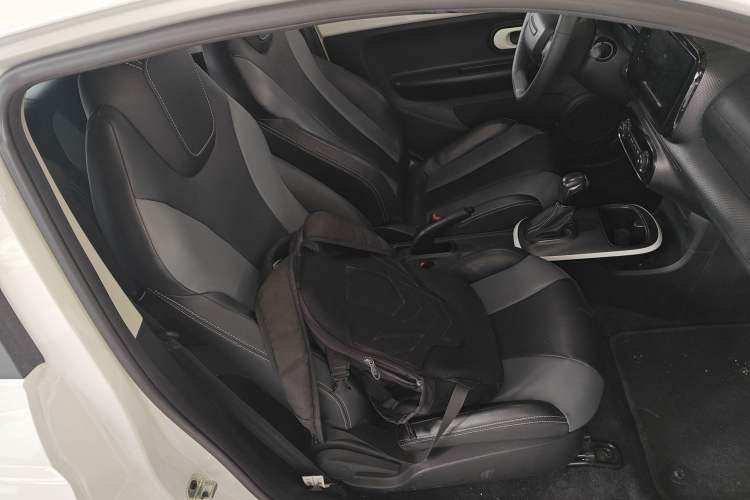 Used Roewe Clever 2022 311km QiQi BoBo Edition