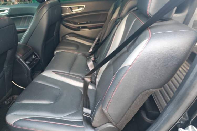 Used Ford Edge 2020 EcoBoost 245 4x4 ST-Line 7-Seater
