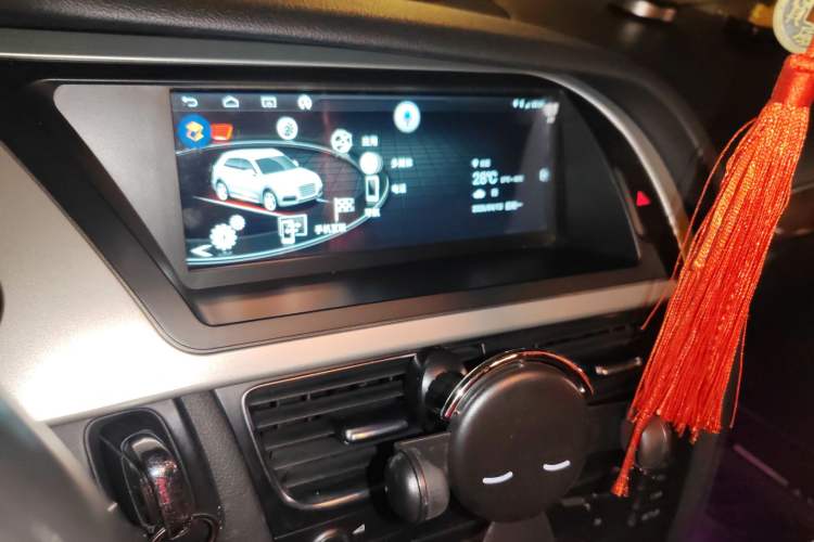 Used Audi A4L 2012 2.0 TFSI automatic Comfort trim level