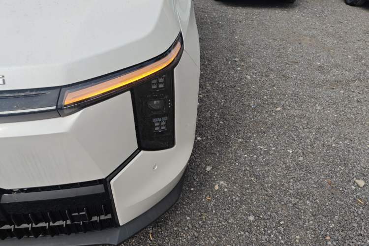 Used SAIC MAXUS Dajia 7 2024 Revised Version Super Hybrid Long-Range Edition Enjoyment Version Left Front Headlight