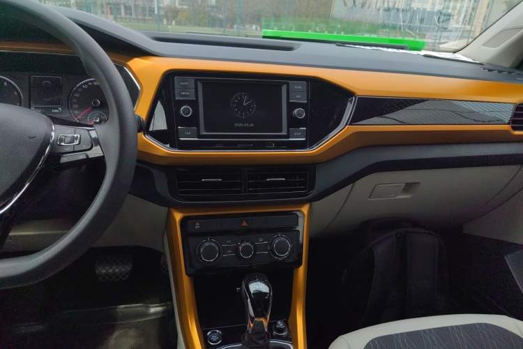 Used Volkswagen T-Cross 2020 1.5L Automatic Comfort Edition Audio And AC Panel