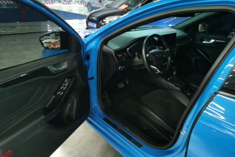 Used Ford Focus 2022 Hatchback EcoBoost 180 Automatic S Edition