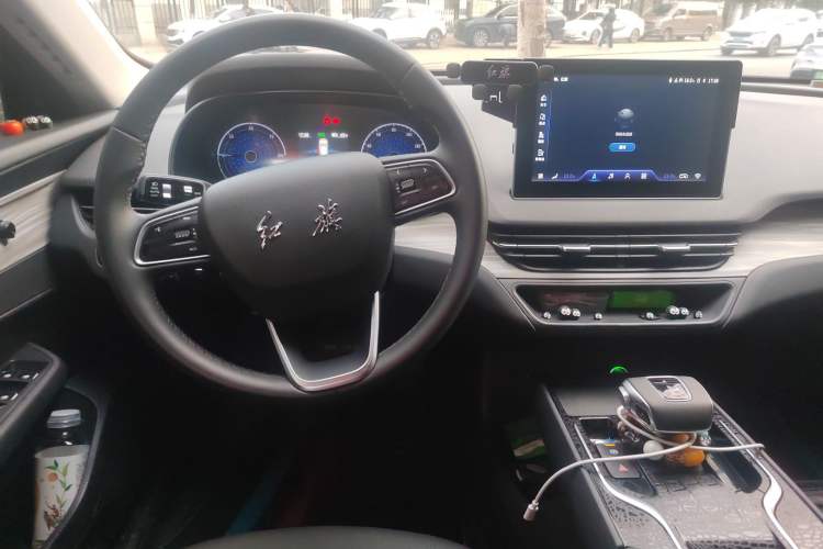 Used Hongqi E-QM5 2024 610 km PLUS