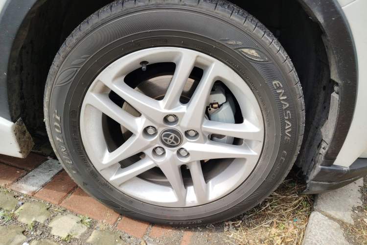 Used Toyota C-HR 2023 2.0L Comfort Edition Right Front Wheel Hub