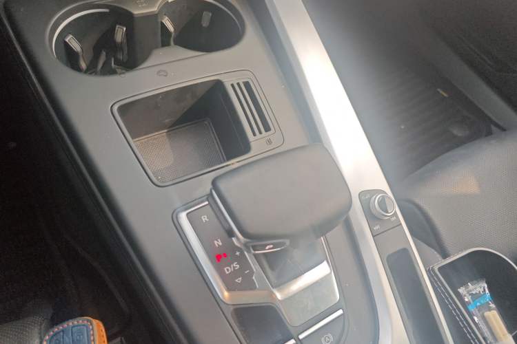 Used Audi A4L 2020 40 TFSI Fashion Dynamic Model