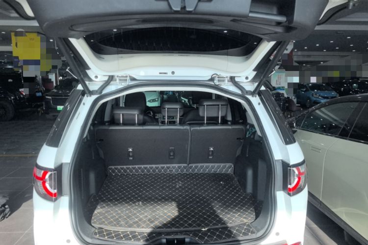 Used Land Rover Discovery Sport 2019 240 PS SE Version China VI Standard