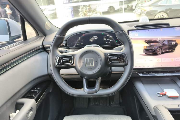 Used Zeekr 7X 2025 100kWh Long-Range All-Wheel Drive Intelligent Driving Version
