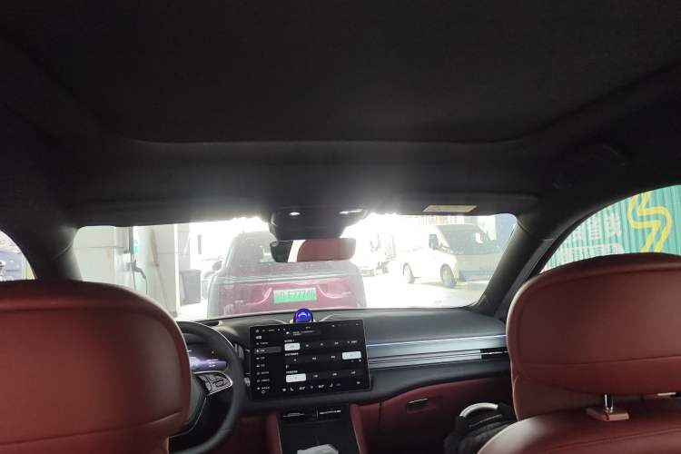 Used Hima AITO M5 2025 Extended-Range Ultra All-Wheel-Drive Version Headliner