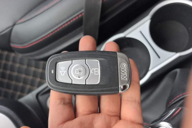 Used Haval H6 2015 Sport Edition 1.5T Automatic Two-Wheel Drive Luxury Model

