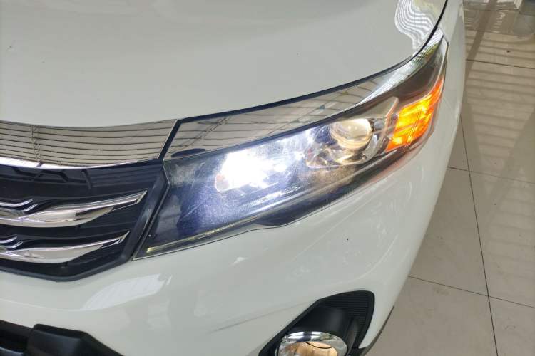 Used GAC Trumpchi GS3 2017 150N Automatic Elite Edition Left Front Headlight