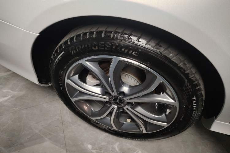 Used Mercedes-Benz E-Class 2023 Restyled E 300 L Sporty and Stylish Edition