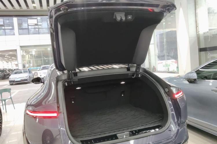 Used Avatr 12 2023 650 Three-Laser Four-Wheel Drive Performance Edition Trunk