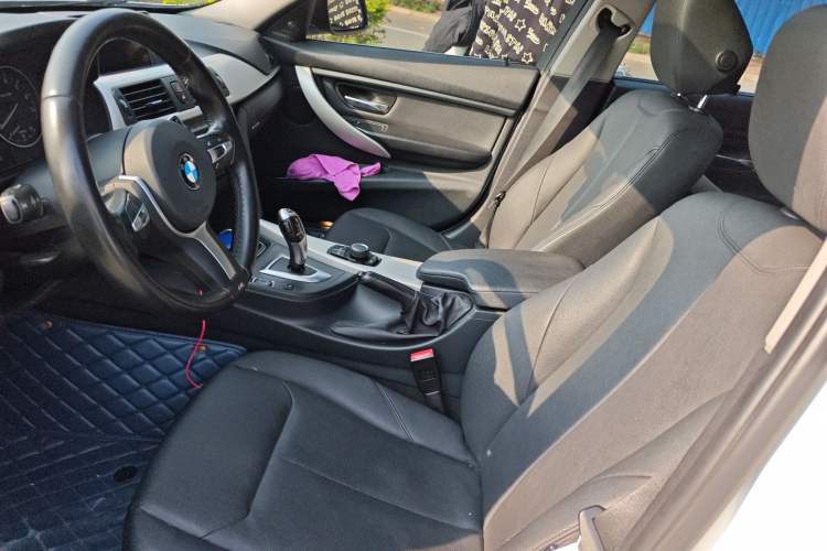 Used BMW 3 Series 2015 316Li Fashion Model