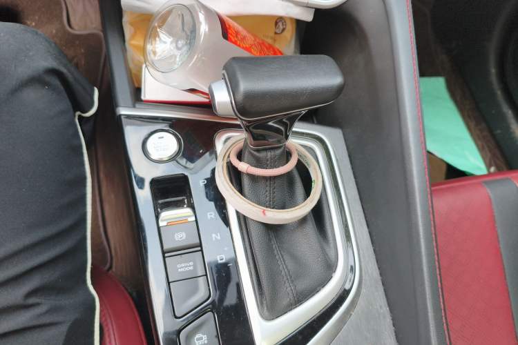 Used CHANGAN Eado 2021 PLUS Blue Whale NE 1.4T GDI DCT Flagship Model Gear Lever