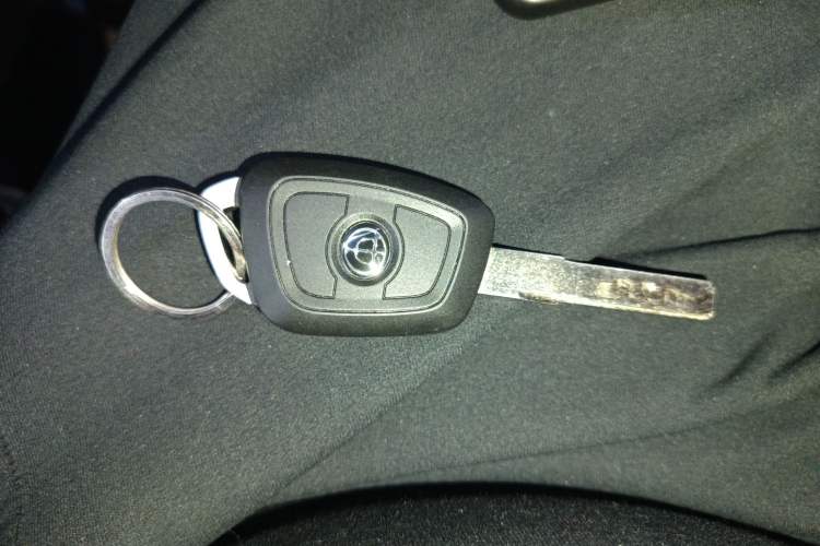 Used Brilliance V3 2020 1.6L Manual Classic Model Interior 1