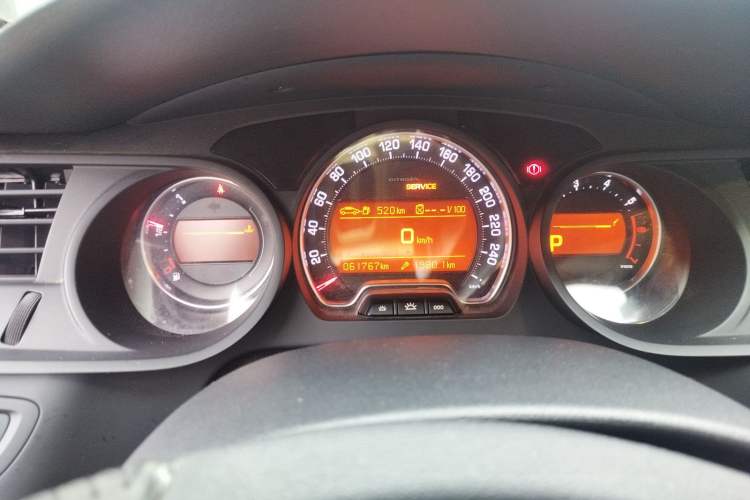 Used Citroen C5 2014 2.0L Automatic Luxury Edition
