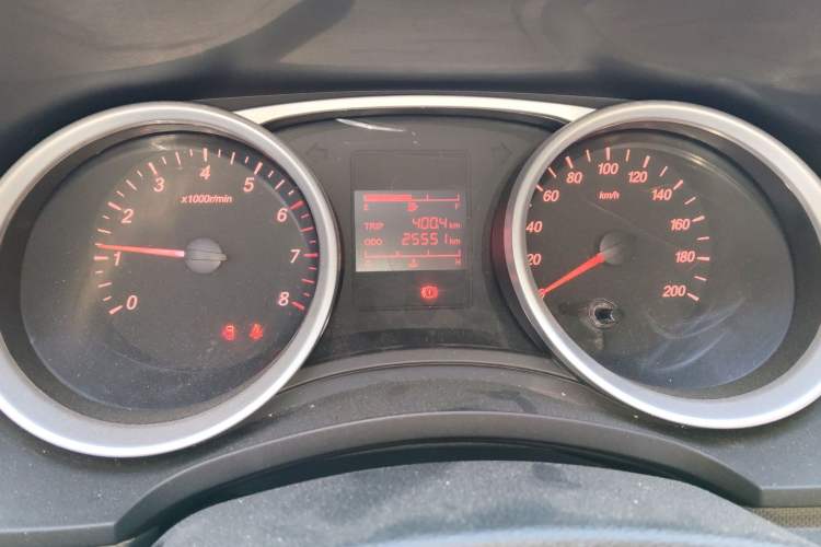 Used Wuling Hongguang 2021 1.5L S Standard Version LAR Instrument Cluster